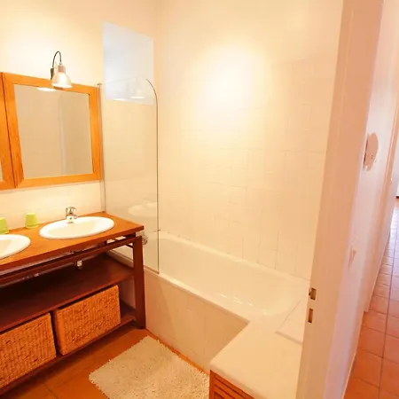 Сasa de vacaciones Domaine De Garille *